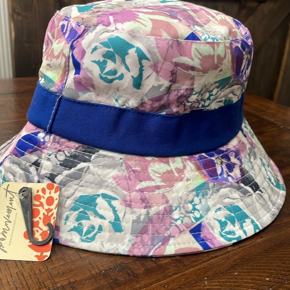 FREE PEOPLE Bucket Hat Digital Blooms - Picture 6 of 9